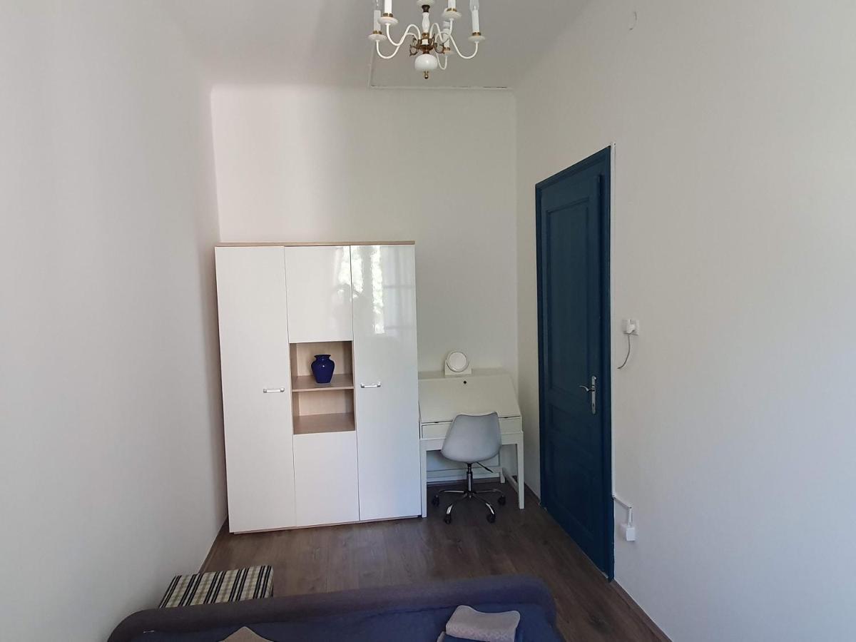 Apartment Tina พูลา ภายนอก รูปภาพ