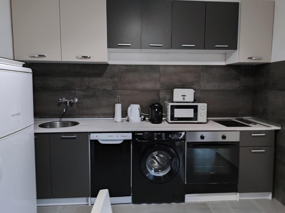 Apartment Tina พูลา ภายนอก รูปภาพ